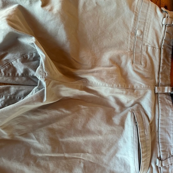 Men’s Lulu lemon shorts size 30- Calloway size 30 - Picture 3 of 10